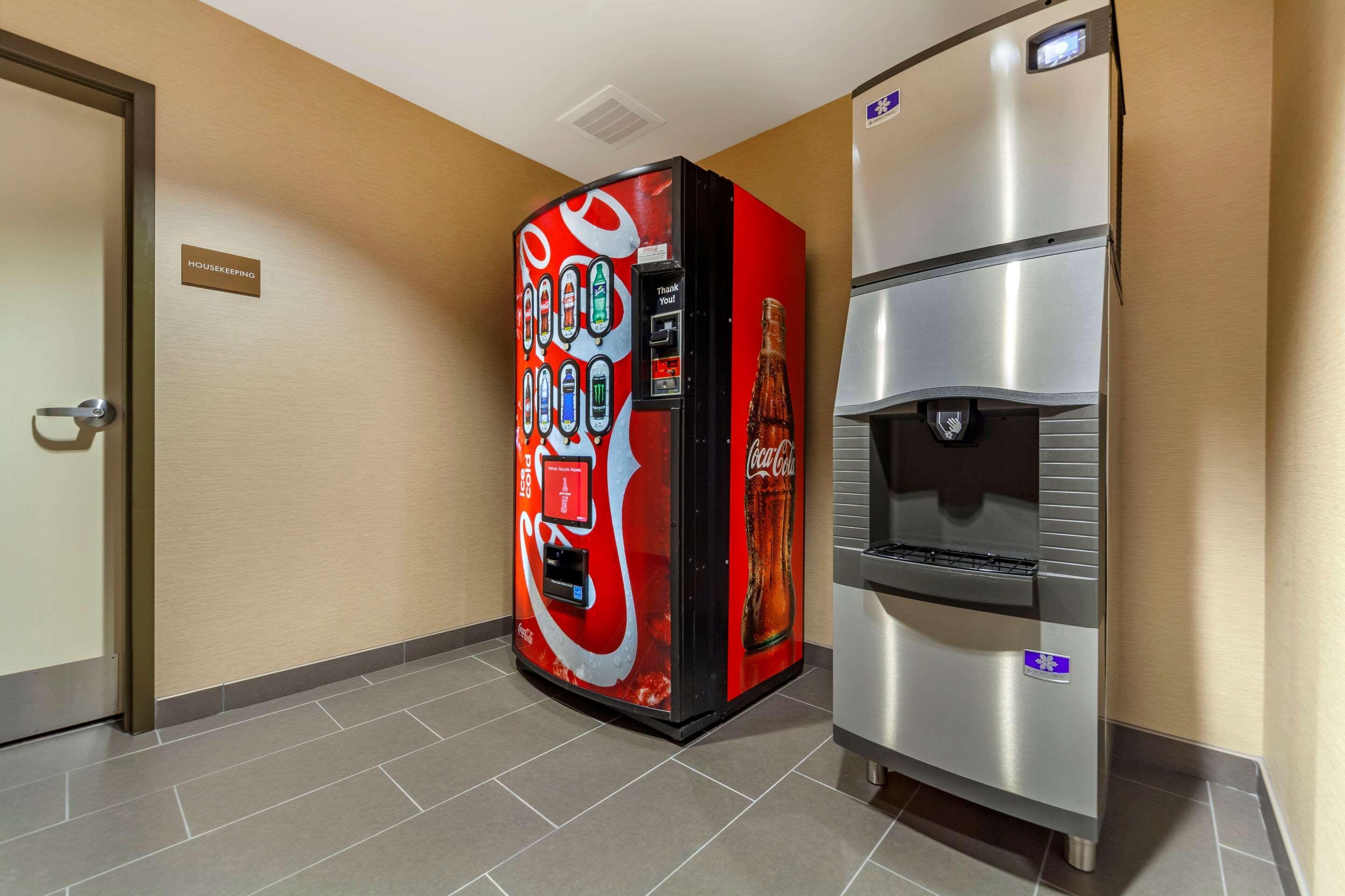 Comfort Suites Grand Island Ngoại thất bức ảnh