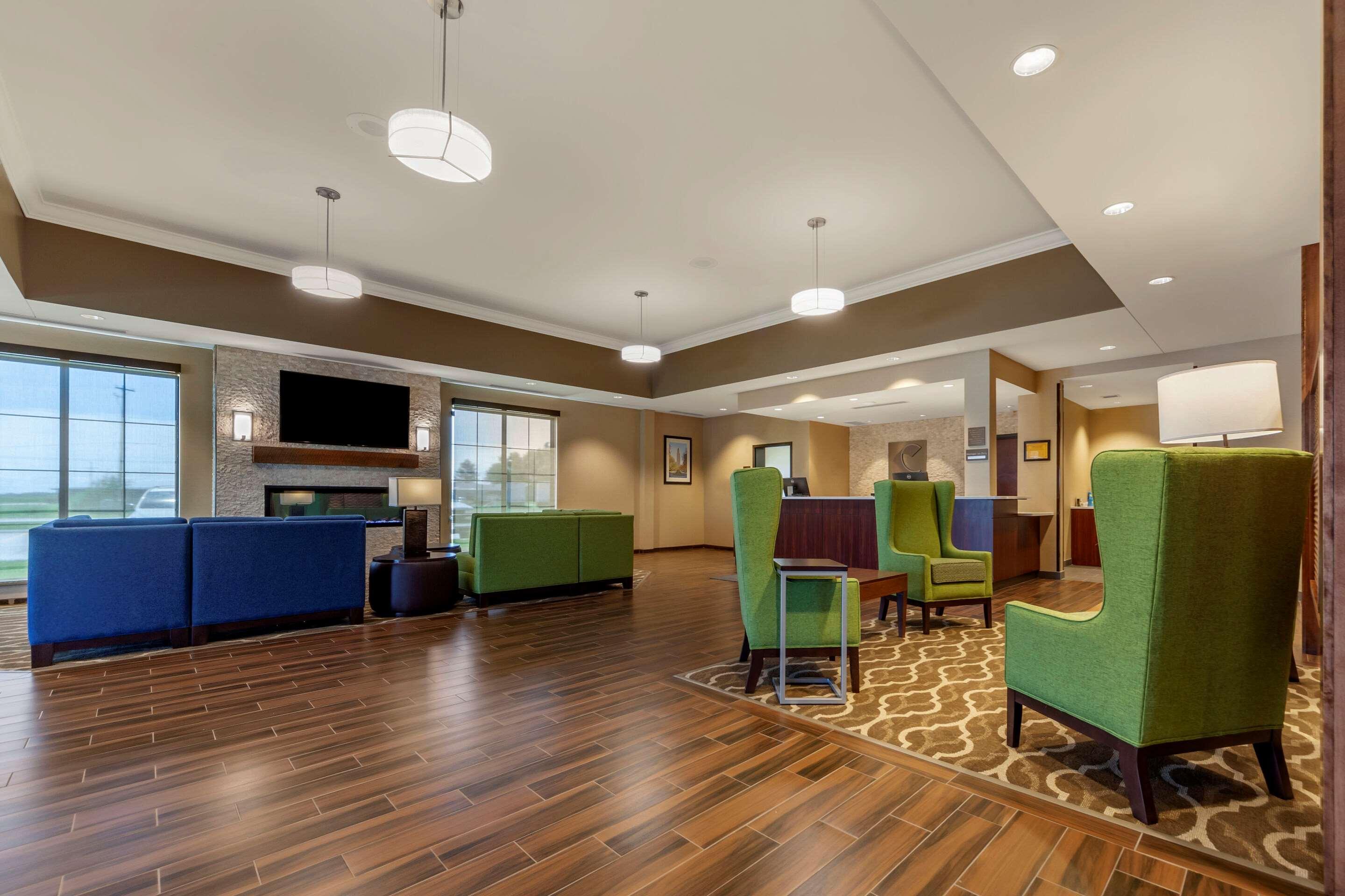 Comfort Suites Grand Island Ngoại thất bức ảnh