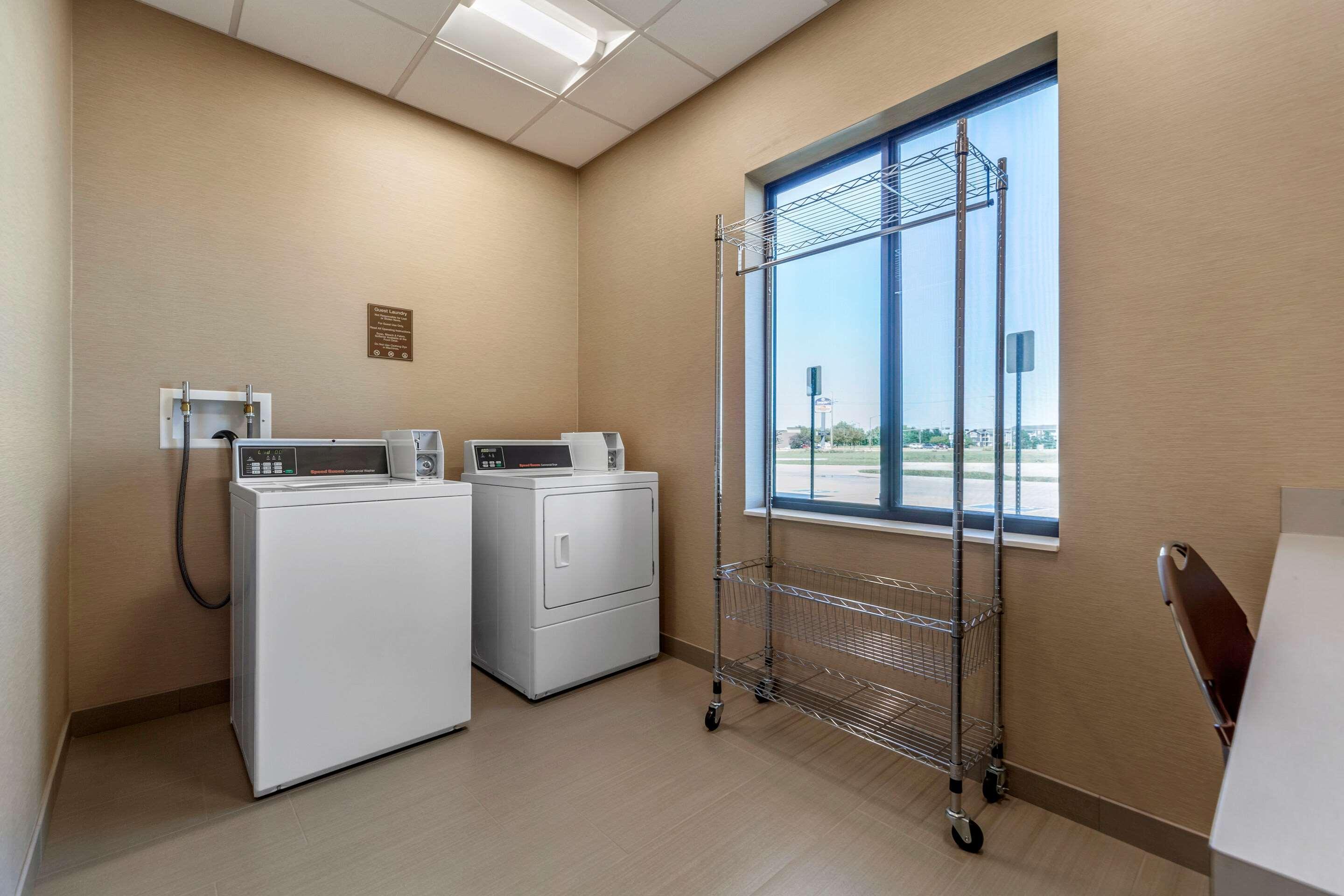 Comfort Suites Grand Island Ngoại thất bức ảnh